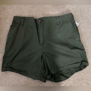 NWT Old Navy OG Chino shorts green size large